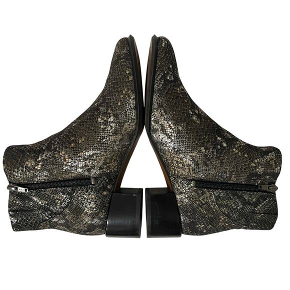 Vionic Metallic Snakeskin Suede Kamryn Ankle Boots  Gray Women's Size 7 - Picture 5 of 16